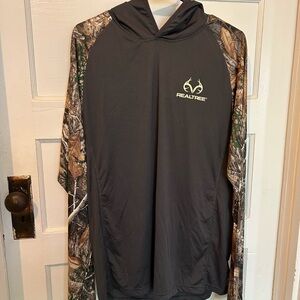 Realtree Black and Gray Men's Hoodie